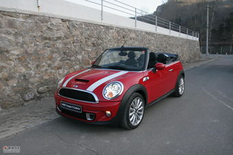 MINI CABRIO