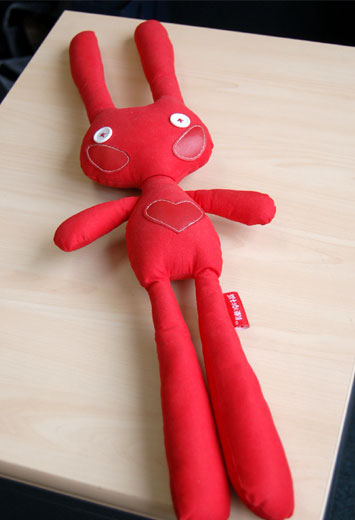 “扬帆计划”爱心集市：第2批物品展示