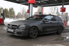 奔驰C63 AMG旅行版谍照曝光 年底发布