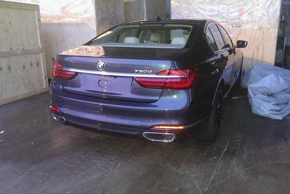 新一代宝马7系长轴版无伪装谍照曝光