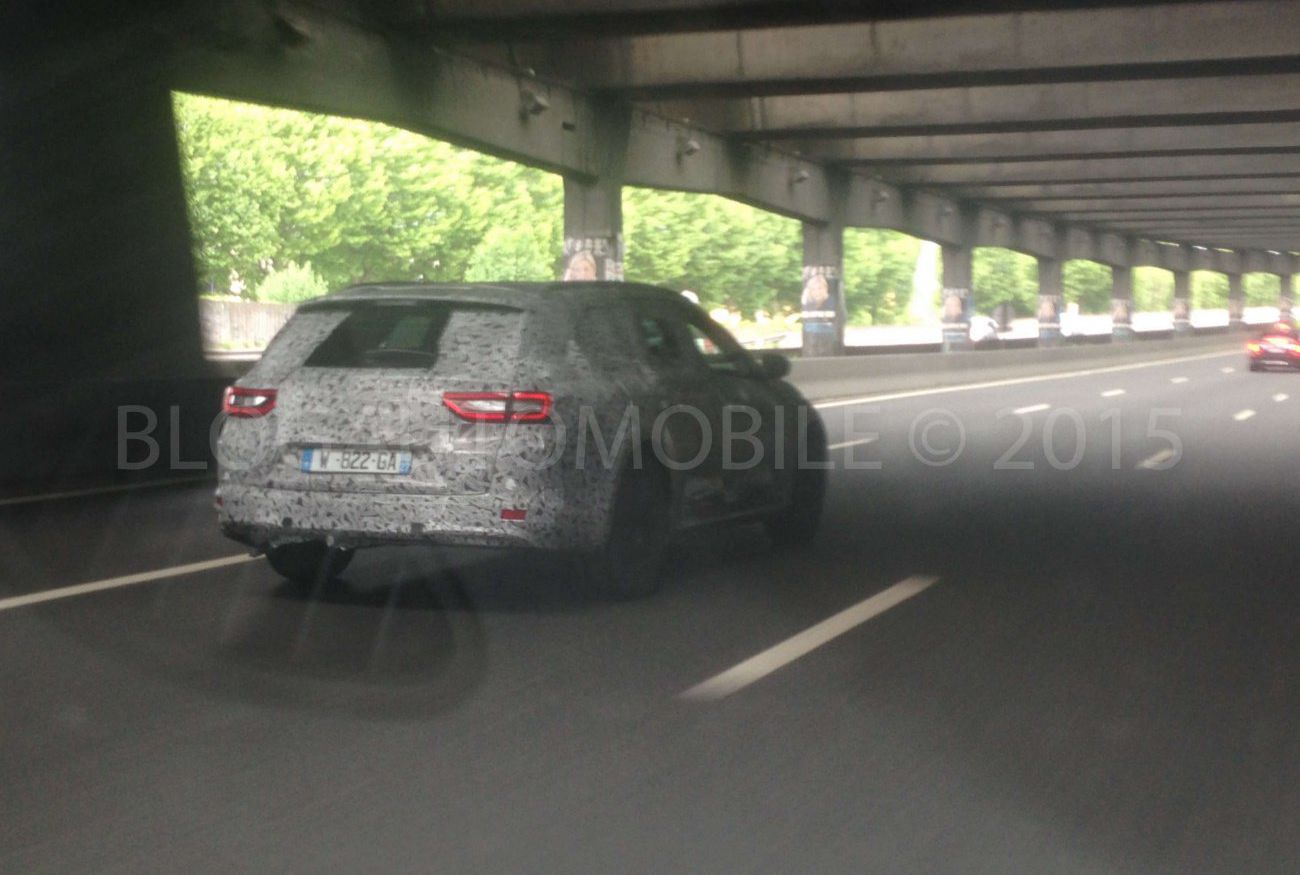 雷诺拉古娜旅行版谍照曝光 明年上市