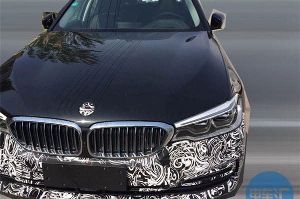 基于CLAR平台 国产宝马新5系插电混动版谍照曝光