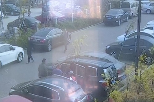 三男子买分卖分被拘留