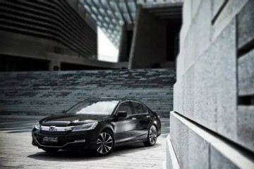 拥有“黑科技”的雅阁锐混动不忘初心