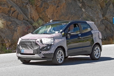 2017款福特翼搏路试谍照曝光 或9月亮相