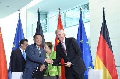 北汽戴姆勒深化合作，北京奔驰将产新能源车