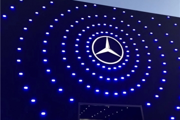 你猜，谁能打败新一代奔驰S级？