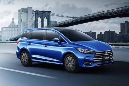 7.99万起，比亚迪宋MAX打响了MPV升级的第一枪？