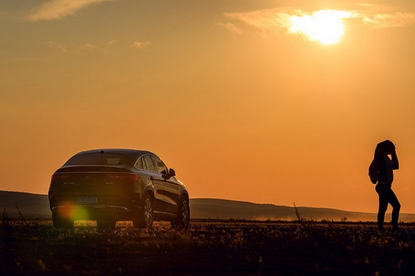 探秘通古特——师兄带你开着奔驰深入中国第二大沙漠