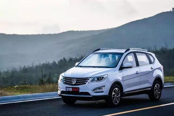 10款热门紧凑型SUV油耗大盘点！这几款车油门随便踩！