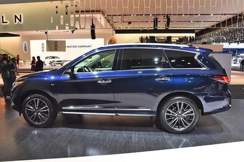 同宝马X5奥迪Q7一个级别却便宜一半，性价比颜值爆表!