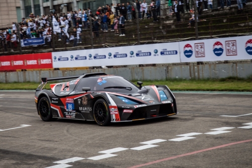 China GT成都站，XTREME车队上演激烈角逐