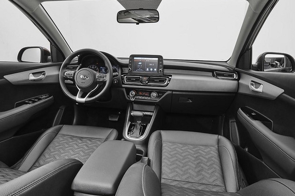 起亚新福瑞迪内饰官图发布 或10月底上市