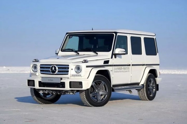 这家毫不起眼的修车店，竟把几万块的烂车改成奔驰G级！