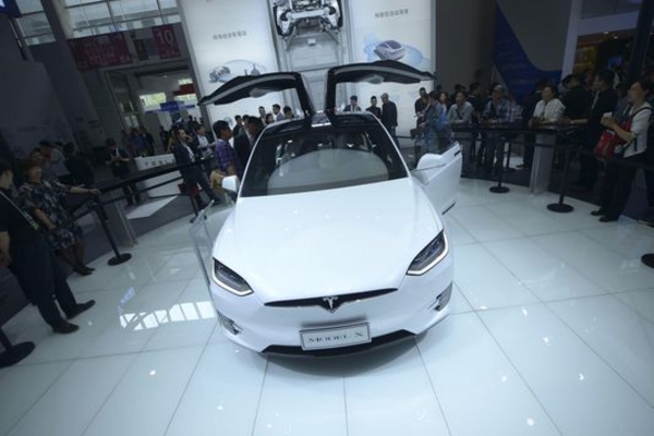 特斯拉全球召回1.1万辆Model X 后排座椅故障
