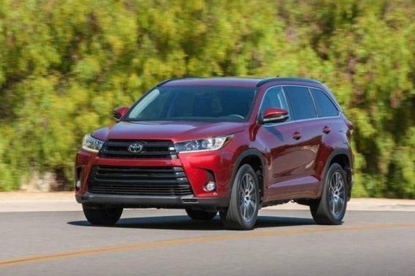 外观超霸气，换8AT，座椅2+2+3，全新汉兰达从此再无对手？