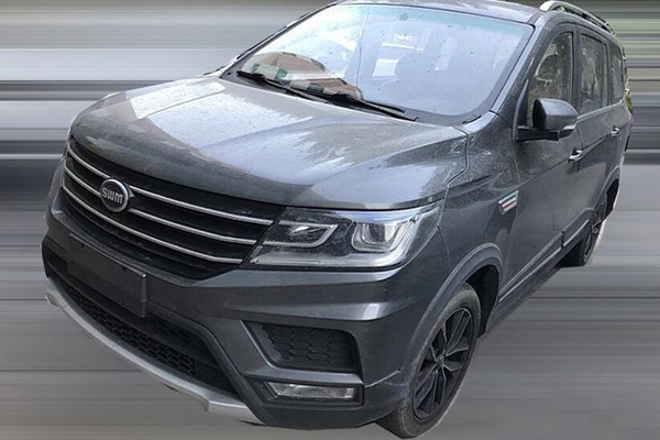 斯威X3自动挡车型谍照 或2018年初上市