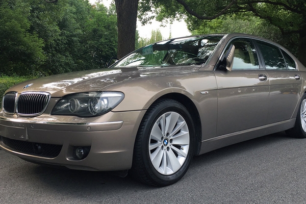 宝马E66 740，八缸旗舰十年的历久弥新。