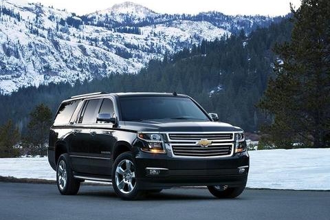 美国FBI专属座驾，车长5.7米，这款全尺寸SUV堪称巨兽