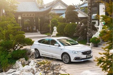 11.98万起，国产销量最高的B级车，据说比30万的合资车还耐撞！