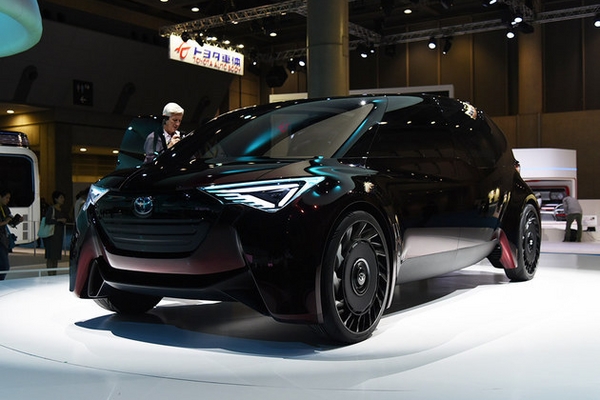 2017东京车展 丰田Fine-Comfort Ride亮相