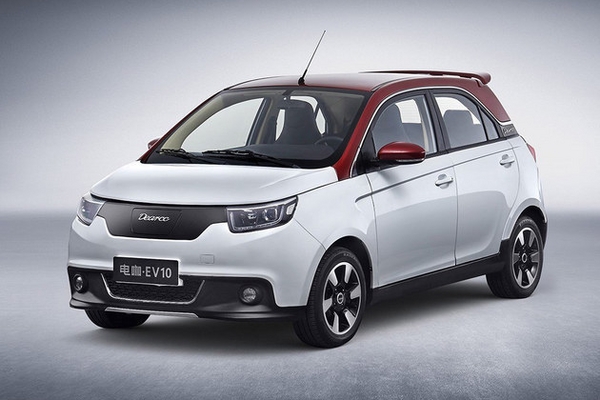 纯电动小型车 电咖·EV10 11月16日上市