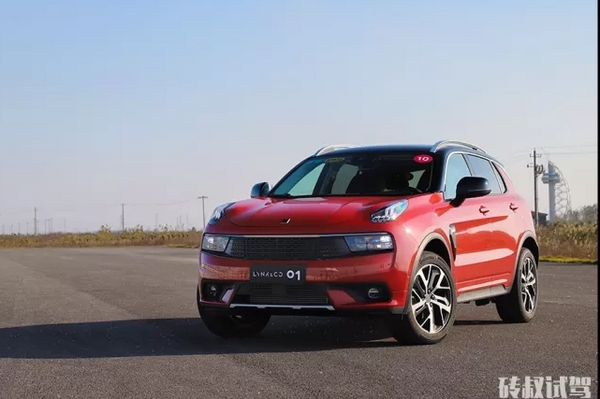 中国第一台轻奢SUV，预计17万起，但看起来、开起来都值30万！