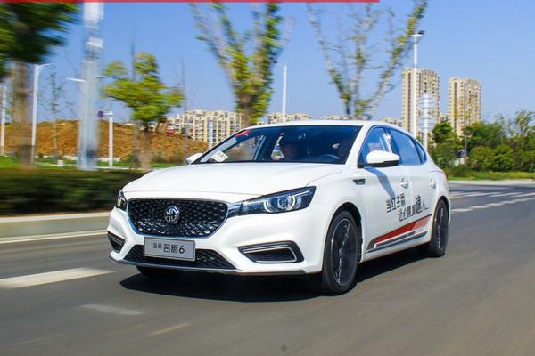 全新名爵6试驾体验 外形个性/动力强劲