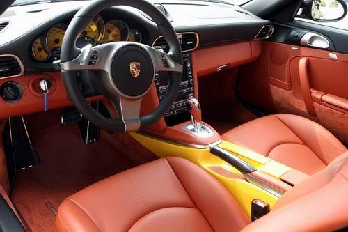 保时捷新911 carrera内饰