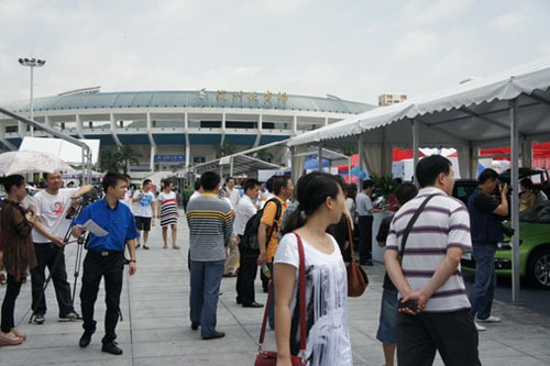 展商热议第三届深圳城市汽车展 共赢平台