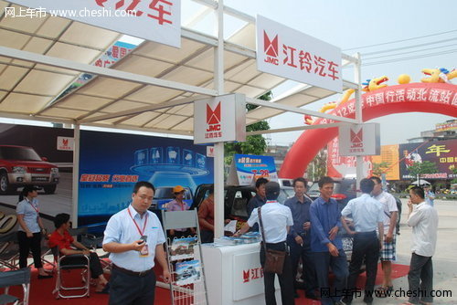 09款江铃宝典领舞中国高端皮卡市场