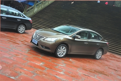 盛情难却--试驾东风日产新轩逸(图)