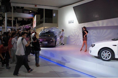 歌舞创新揭幕 莲花L5 GT 9.68万惊喜上市