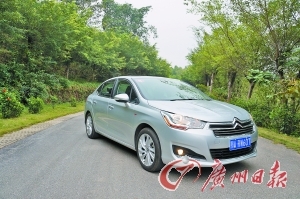 没少下工夫--试驾东风雪铁龙C4L(图)