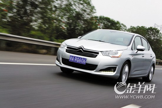 洗“心”革面 试驾东风雪铁龙C4L 1.6THP