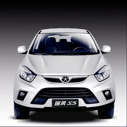 服务升级内外兼修 江淮瑞风S5震撼低价感恩员工