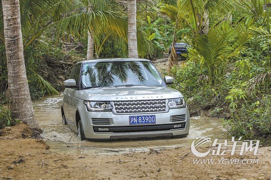 虎王进化--试驾全新一代路虎揽胜