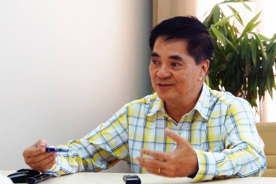 菲律宾华裔的中国客车梦