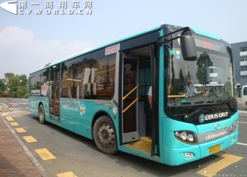 深圳今年还将新增千辆纯电动公交车