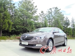 高人半“挡”--试驾别克2013款君越