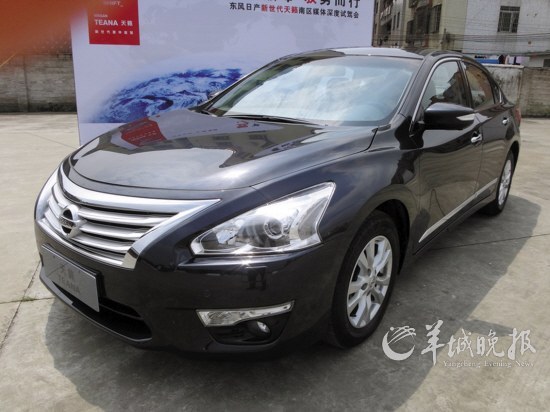 向青春致敬--试驾东风日产第三代天籁