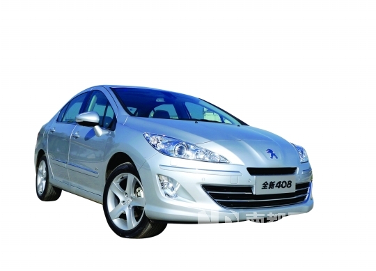 享受愉悦用车--试驾东风标致全新408