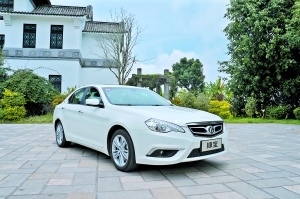 北欧范 北汽造--试驾北汽绅宝(图)