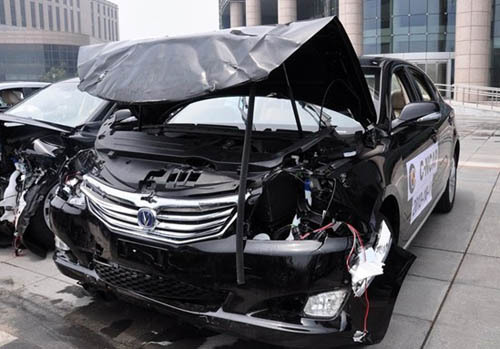 剑指高端 长安睿骋安全指数媲美宝马3系