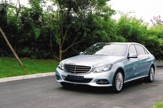 E哥的反击--试驾新奔驰E级轿车/运动轿车