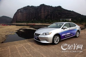 低调奢华有内涵--试驾雷克萨斯ES300h