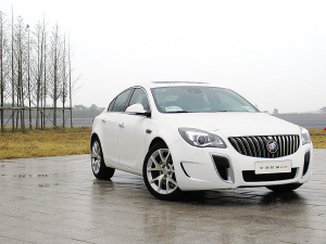 加料升级 试驾上海通用别克全新君威GS