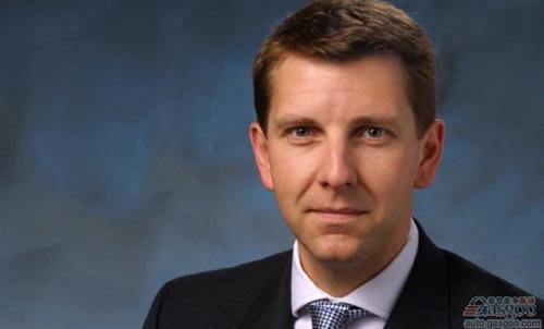 阿斯顿·马丁挖角Tesla 任命首席营销官