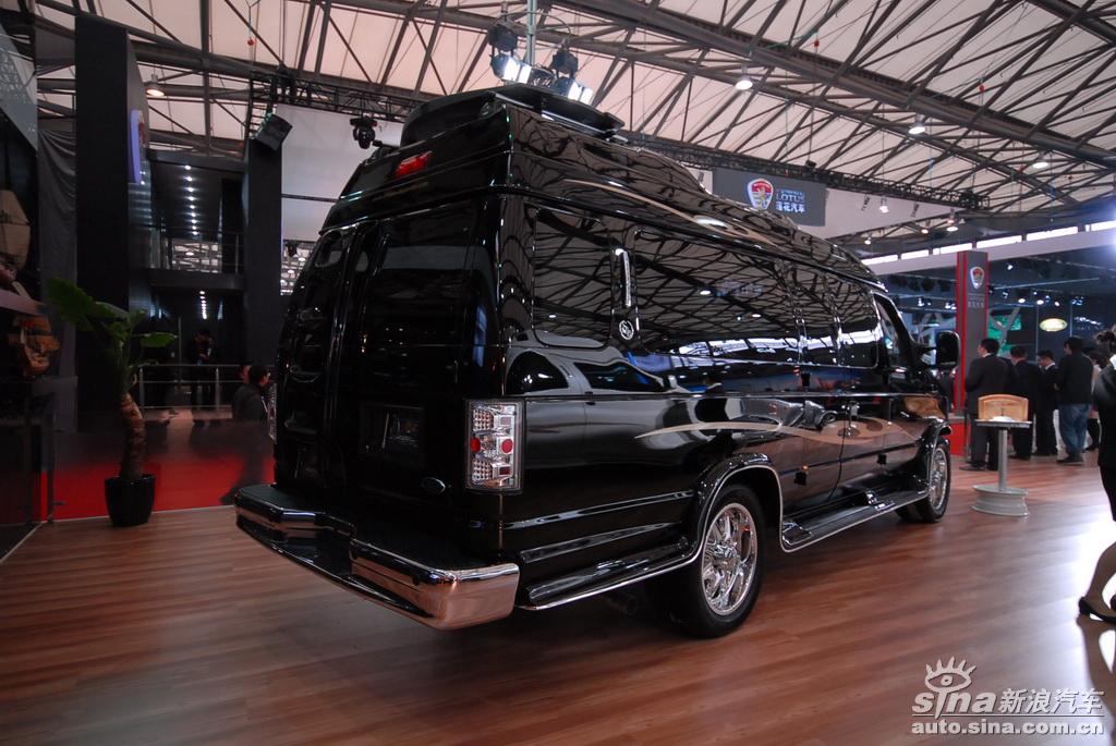 福特e系列旅行车_福特e系列旅行车图片