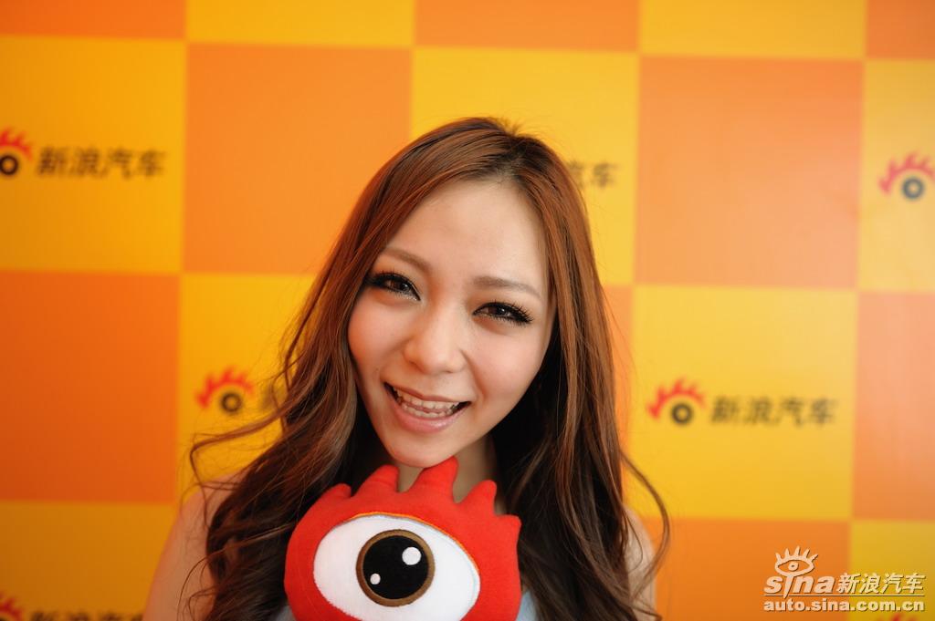 福特展台名模林飞、李凌云、蔡珍妮_福特展台